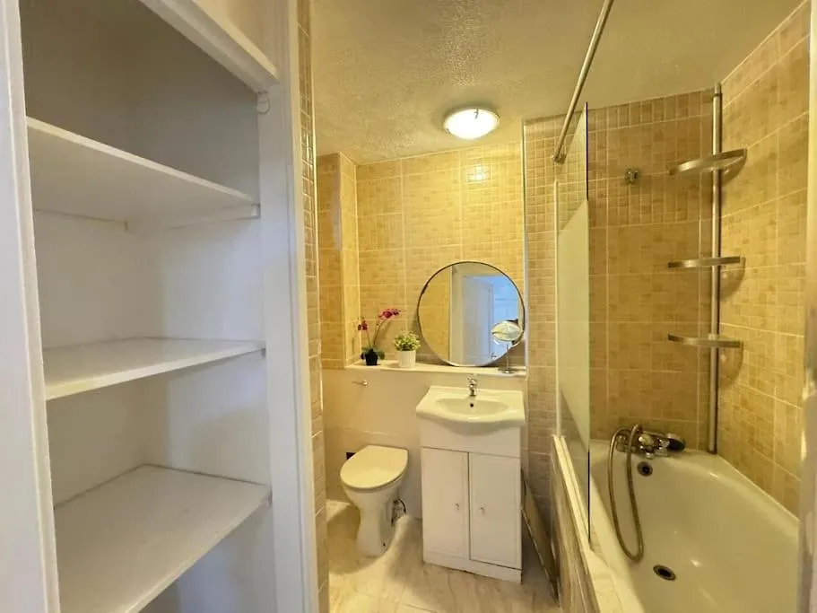 Appartement Tks Modern 1Bed Flat, Londres