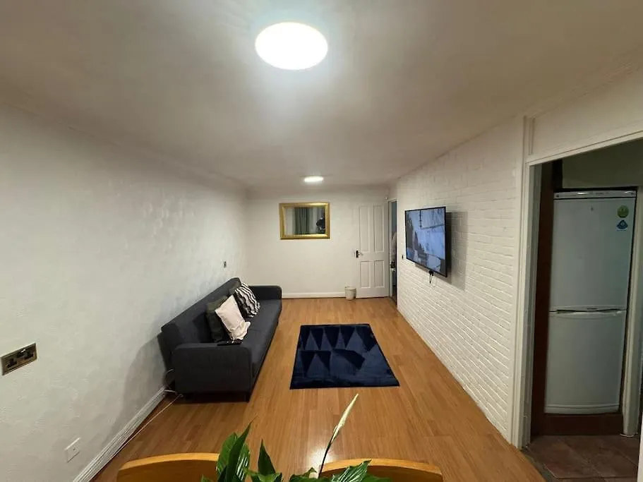Tks Modern 1Bed Flat, London Appartement